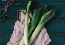 Le ricette di Vissani: millefoglie al porro con carpaccio di capriolo le ricette di Vissani-Porro