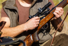Fiorini (misto) sollecita la discussione del piano faunistico-venatorio dell’Umbria cacciatore carica carabina: piano faunistico-venatorio dell'Umbria