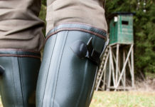 Incidenti di caccia, Federcaccia e Arcicaccia rispondono agli animalisti incidenti di caccia: cacciatore con stivali si dirige verso altana