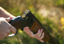 Incidenti di caccia, i dati dell’Università di Urbino incidenti di caccia: cacciatore con fucile