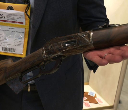 Nuova lever action Pedersoli mod. 1886 in calibro .45-70 | Hit Show 2020
