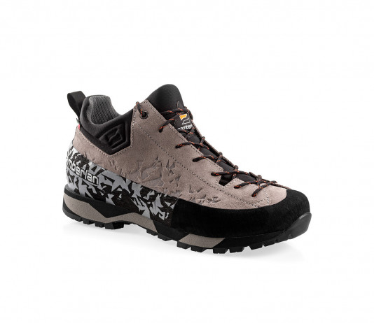 Zamberlan 215 Salathé, nel nome della versatilità Zamberlan_215_Salathe