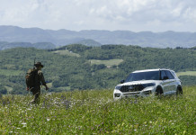 Ford Explorer Plug-in Hybrid, un gigante a caccia Ford_Explorer_Plug-in_Hybrid