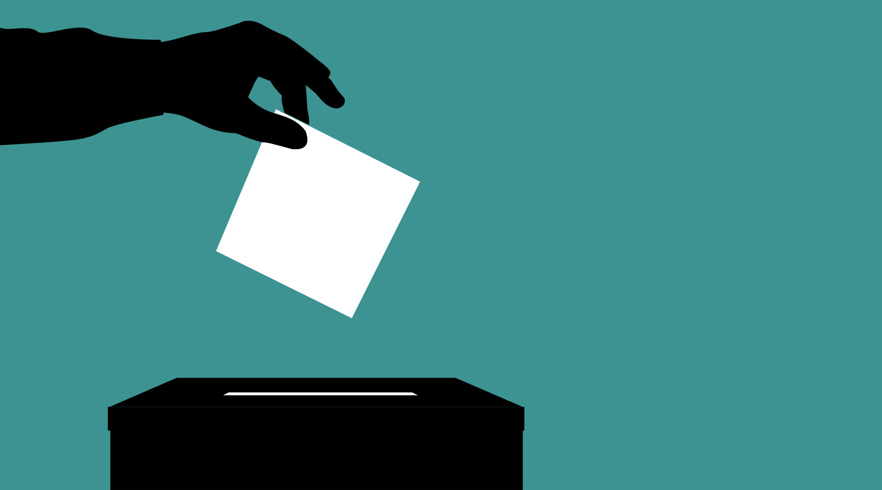 Referendum sulla caccia: mano depone scheda nell'urna elettorale