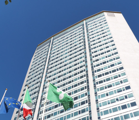 Caccia in Lombardia, fissato incontro tra associazioni e Fontana Caccia in Lombardia, fissato incontro tra associazioni e Fontana: Pirellone, sede della Regione Lombardia