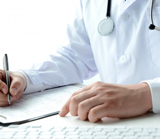 Falsa certificazione psichiatrica per porto d’armi, la sentenza Falsa certificazione psichiatrica per porto d’armi