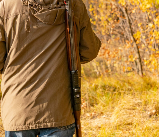 Nasce Agrivenatoria biodiversitalia, la nuova associazione di riservisti Nasce Agrivenatoria biodiversitalia: cacciatore di spalle
