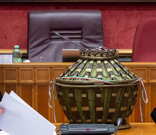 Due deputati vicini alla caccia presidenti di commissione Due deputati vicini alla caccia presidenti di commissione