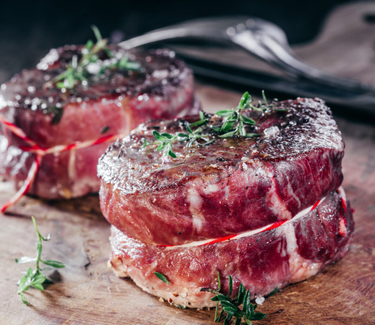 Nell’Italia centrale il III congresso sulla filiera delle carni di selvaggina Nell’Italia centrale il III congresso sulla filiera delle carni di selvaggina: filetti di carne di selvaggina