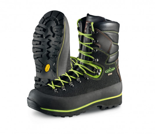 Armond Peralba 3550 Hv, lo scarpone alto da caccia Armond Peralba 3550 Hv, lo scarpone alto da caccia