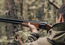 Associazioni venatorie negli Atc: ricorso al Tar Associazioni venatorie negli Atc: giovane cacciatore con fucile