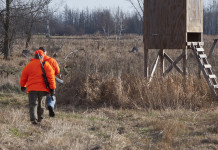 Modifica della legge sulla caccia, la richiesta sulla rappresentanza delle associazioni negli Atc Modifica della legge sulla caccia, la richiesta sulla rappresentanza delle associazioni negli Atc: due cacciatori verso altana