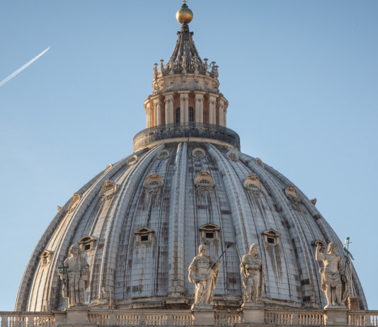 Antonio Spadaro: la teologia s’ispiri alla caccia Antonio Spadaro: la teologia s’ispiri alla caccia: cupola basilica di San Pietro, Vaticano