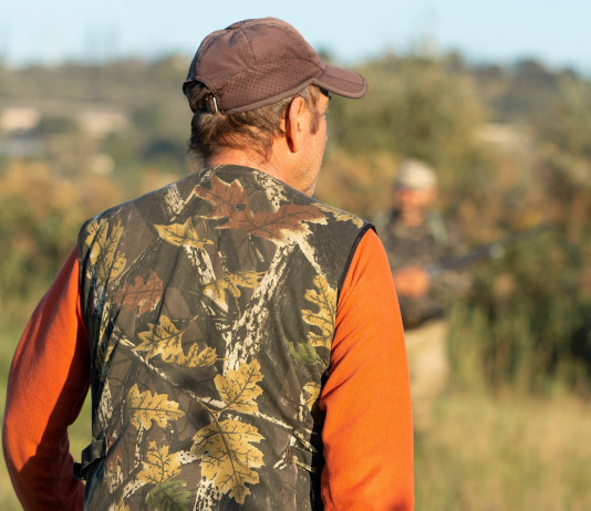Buconi (Fidc): sulla riforma della legge sulla caccia finora «solo suggestioni» Buconi (Fidc): sulla riforma della legge sulla caccia finora «solo suggestioni»: cacciatore di spalle