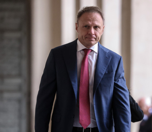 Lollobrigida: prima di commentare attendete il testo di riforma della legge sulla caccia Lollobrigida: prima di commentare attendete il testo di riforma della legge sulla caccia