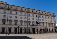 Niente riforma della legge sulla caccia nel consiglio dei ministri di ieri Niente riforma della legge sulla caccia nel consiglio dei ministri di ieri: facciata di palazzo chigi