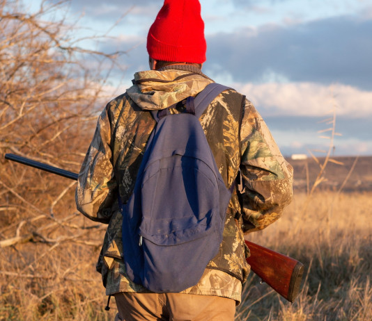 Arcicaccia sulla riforma della legge 157/92: «Cessino questi blitz» Arcicaccia sulla riforma della legge 157/92: «Cessino questi blitz» - cacciatore di spalle