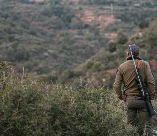 In commissione la proposta sull’abolizione dell’articolo 842 del codice civile In commissione la proposta sull’abolizione dell’articolo 842 del codice civile - cacciatore di spalle