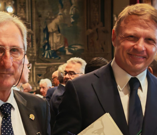 Lollobrigida: l’autunno per la riforma della legge sulla caccia Lollobrigida in autunno la riforma della legge sulla caccia - Francesco Lollobrigida e Massimo Buconi, presidente nazionale della Federcaccia