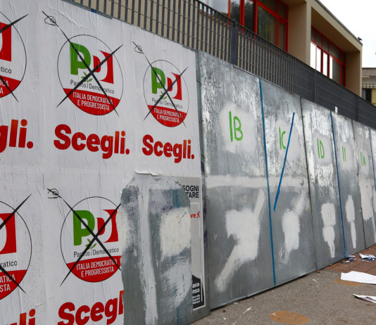 Pd contro l’abolizione del divieto di caccia in prossimità dei valichi montani Pd contro l’abolizione del divieto di caccia in prossimità dei valichi montani - Partito democratico, manifesti