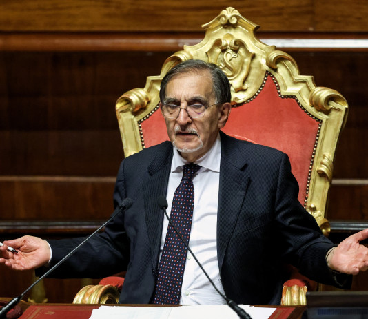 Sede redigente e referente: che cos’è successo alla riforma della legge sulla caccia? Sede redigente e referente: che cos’è successo alla riforma della legge sulla caccia? Ignazio La Russa, presidente del Senato