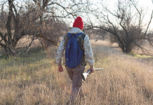 Verdi-Sinistra: sbilanciate le audizioni sulla riforma della legge sulla caccia Verdi-Sinistra: sbilanciate le audizioni sulla riforma della legge sulla caccia: cacciatore di spalle