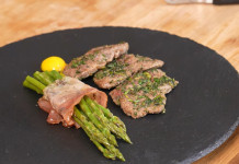 Fettine di capriolo alle erbe: la ricetta di Selvaggina in tavola Fettine di capriolo alle erbe la ricetta di Selvaggina in tavola