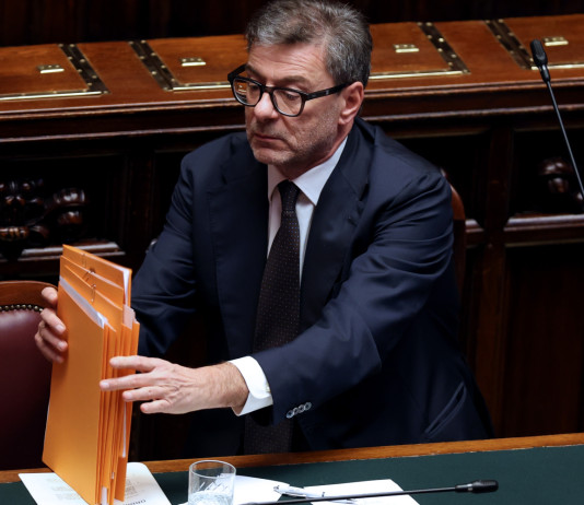 Abolito il divieto di lucro per le aziende faunistico-venatorie Abolito il divieto di lucro per le aziende faunistico-venatorie - Giancarlo Giorgetti, ministro dell'Economia