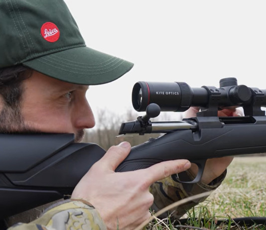 Caccia al capriolo con la Browning X-bolt 2 Nordic Varitech: il video Caccia al capriolo con la Browning X-bolt 2 Nordic Varitech video