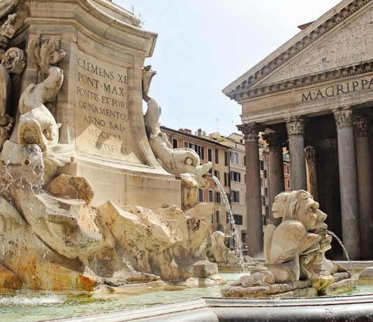 Ambientalisti in piazza contro la riforma della legge sulla caccia Ambientalisti in piazza contro la riforma della legge sulla caccia - pantheon