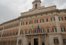 Ddl caccia, martedì le audizioni di ambientalisti e associazioni venatorie Ddl caccia, martedì le audizioni di ambientalisti e associazioni venatorie - Palazzo Montecitorio, sede della Camera dei deputati