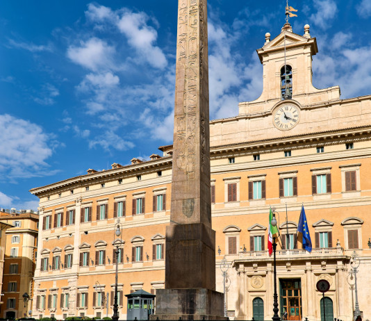 Le opposizioni (e Michela Brambilla) chiedono nuove audizioni sul ddl caccia Le opposizioni (e Michela Brambilla) chiedono nuove audizioni sul ddl caccia - palazzo Montecitorio, sede della Camera dei deputati