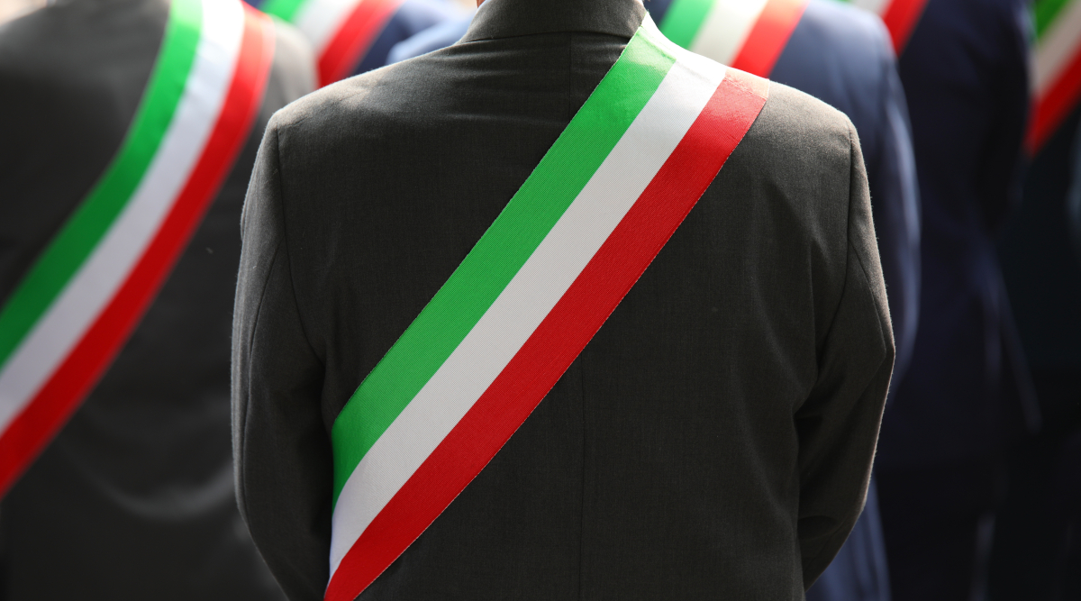 Quali sono i poteri del sindaco sul divieto di caccia La sentenza del Tar Quali sono i poteri del sindaco sul divieto di caccia La sentenza del Tar - fascia tricolore del sindaco